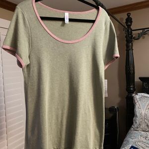 Lularoe Classic T